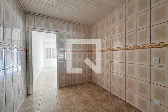 Cozinha de casa para alugar com 2 quartos, 60m² em Santos Dumont, São Leopoldo
