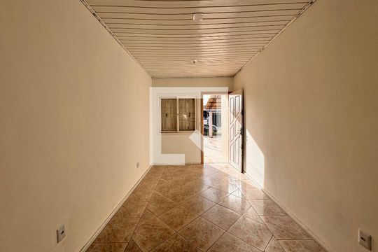 Casa para alugar com 2 quartos, 60m² em Santos Dumont, São Leopoldo