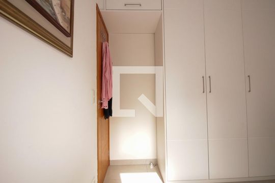 Quarto 1 de casa à venda com 3 quartos, 250m² em Vila Prudente, São Paulo