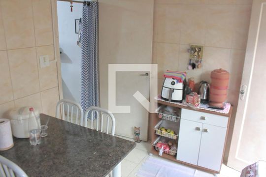 Cozinha de casa à venda com 2 quartos, 143m² em Vila Pauliceia, São Paulo