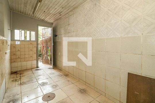 Cozinha de apartamento à venda com 1 quarto, 56m² em São Geraldo, Porto Alegre