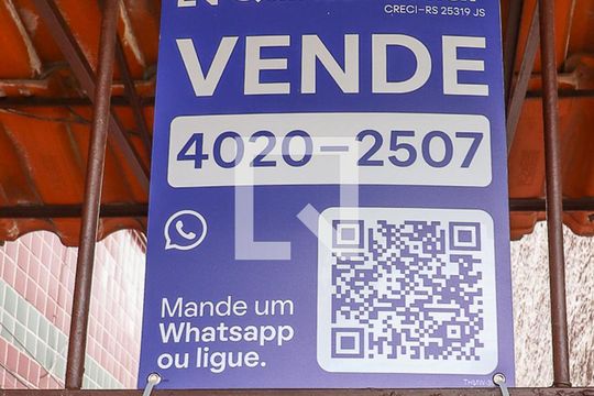 Placa de apartamento à venda com 1 quarto, 56m² em São Geraldo, Porto Alegre