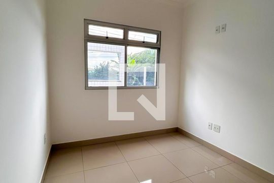 Quarto 1 de apartamento à venda com 3 quartos, 130m² em Jardim Industrial, Contagem