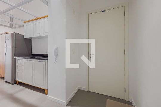 Cozinha de kitnet/studio para alugar com 1 quarto, 37m² em Pinheiros, São Paulo
