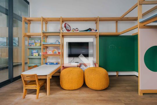 Brinquedoteca de kitnet/studio para alugar com 1 quarto, 37m² em Pinheiros, São Paulo