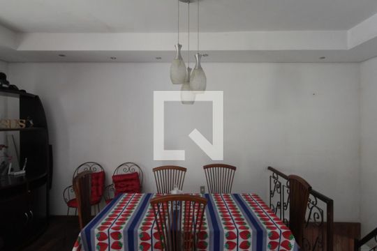 Sala de casa à venda com 3 quartos, 223m² em Trevo , Belo Horizonte