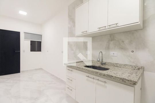 Cozinha de apartamento à venda com 2 quartos, 40m² em Chácara Santo Antônio (zona Leste), São Paulo