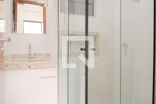 Banheiro de apartamento à venda com 2 quartos, 40m² em Chácara Santo Antônio (zona Leste), São Paulo
