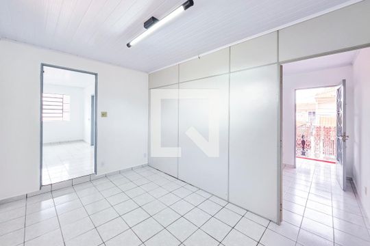 Sala de casa para alugar com 3 quartos, 68m² em Conjunto Residencial Trinta E Um de Marco, São José dos Campos