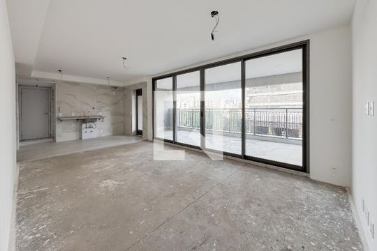 Apartamento à venda com 3 quartos, 123m² em Jardim Aurelia, São Paulo
