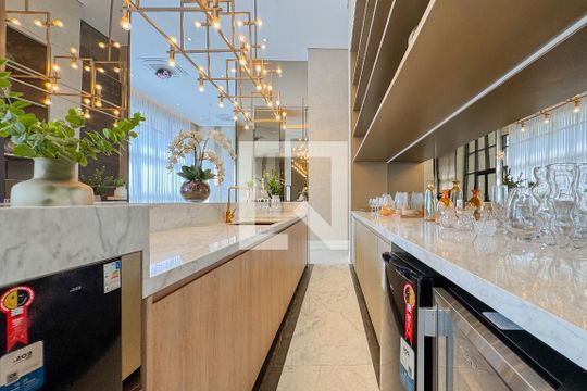 Área comum de apartamento à venda com 3 quartos, 123m² em Jardim Aurelia, São Paulo
