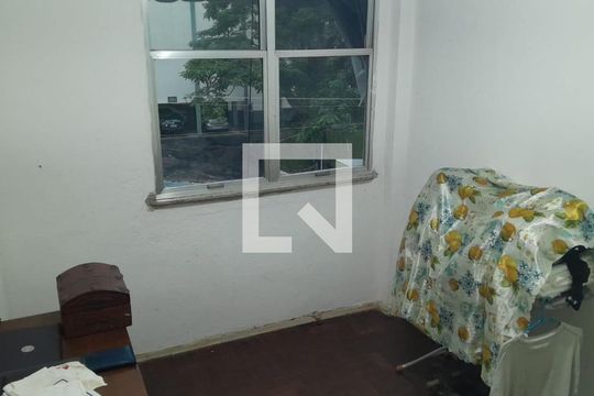 Quarto 2 de apartamento à venda com 2 quartos, 60m² em Barreto, Niterói