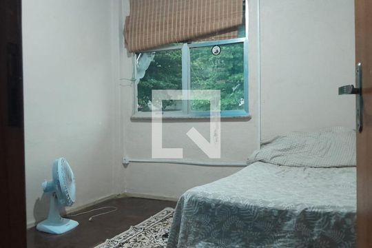 Quarto 1 de apartamento à venda com 2 quartos, 60m² em Barreto, Niterói