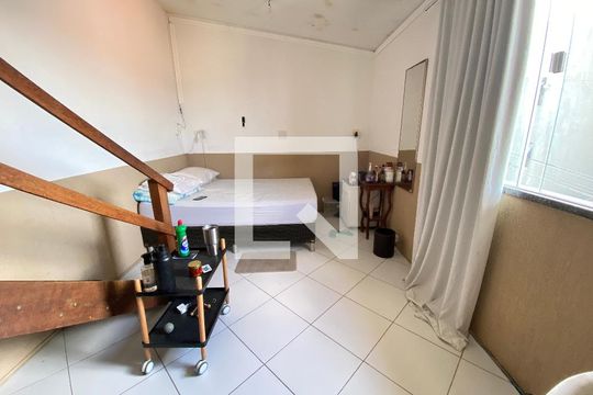 Quarto 3 de casa para alugar com 3 quartos, 140m² em Boca do Rio, Salvador