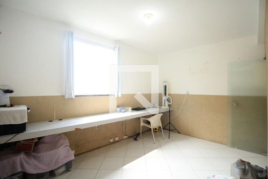 Sala de casa para alugar com 3 quartos, 140m² em Boca do Rio, Salvador