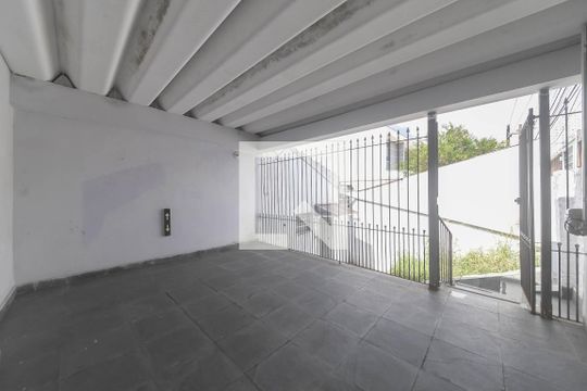 Garagem de casa para alugar com 1 quarto, 70m² em Vila Guarani (zona Sul), São Paulo