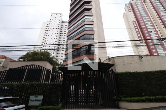 Fachada de apartamento à venda com 3 quartos, 205m² em Tatuapé, São Paulo