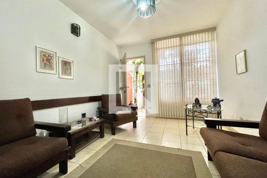 Sala de casa à venda com 4 quartos, 200m² em Vila Mascote, São Paulo