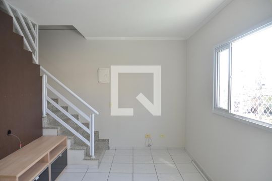 Sala de casa para alugar com 3 quartos, 168m² em Parque das Nações, Santo André