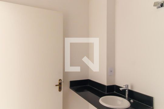 Banheiro de apartamento para alugar com 1 quarto, 34m² em Vila Regente Feijó, São Paulo
