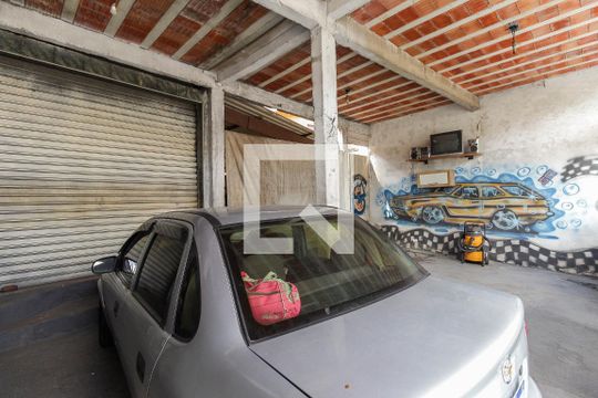 Garagem de casa à venda com 2 quartos, 410m² em Jardim Pedro José Nunes, São Paulo