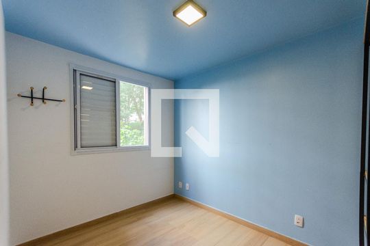 Quarto 1 de apartamento para alugar com 2 quartos, 44m² em Jardim Iris, São Paulo