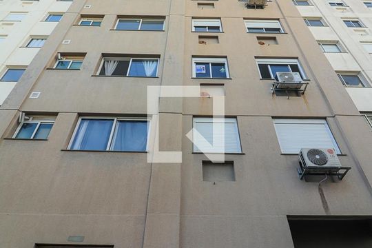 Fachada de apartamento à venda com 2 quartos, 55m² em Humaitá, Porto Alegre