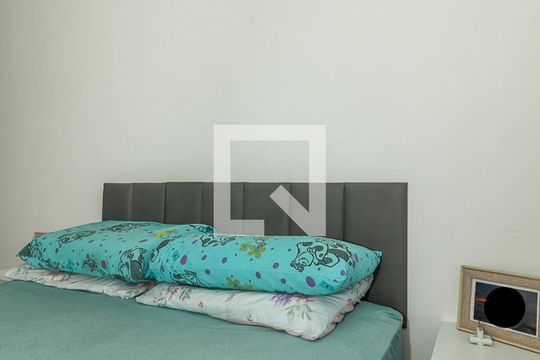 Quarto de apartamento à venda com 2 quartos, 55m² em Humaitá, Porto Alegre