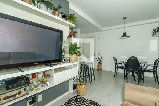 Sala de apartamento à venda com 2 quartos, 55m² em Humaitá, Porto Alegre