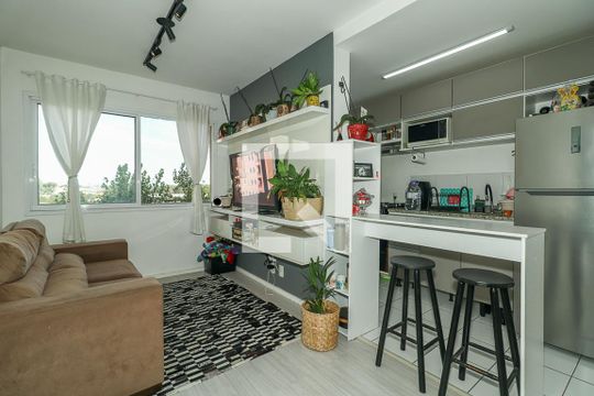Sala de apartamento à venda com 2 quartos, 55m² em Humaitá, Porto Alegre