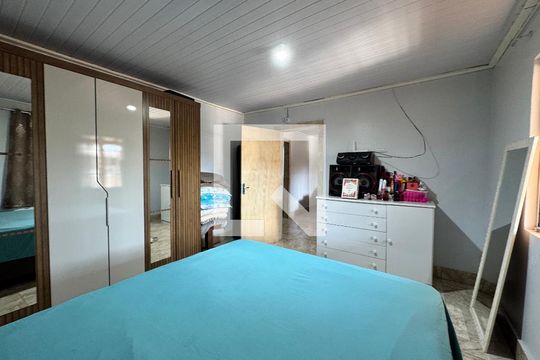 Quarto  de casa à venda com 3 quartos, 110m² em Campina, São Leopoldo