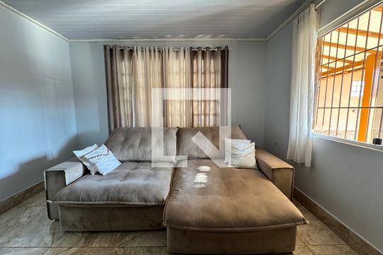 Sala de casa à venda com 3 quartos, 110m² em Campina, São Leopoldo
