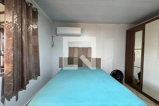 Quarto  de casa à venda com 3 quartos, 110m² em Campina, São Leopoldo