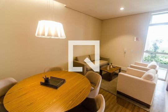 Sala de reunião de apartamento para alugar com 1 quarto, 43m² em Tatuapé, São Paulo