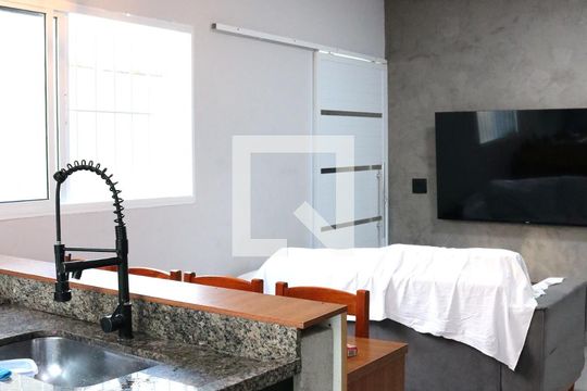Sala de estar de casa à venda com 3 quartos, 115m² em Interlagos, São Paulo