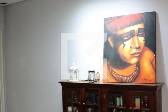 Sala de estar de casa à venda com 3 quartos, 115m² em Interlagos, São Paulo