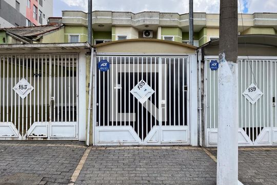 Fachada de casa para alugar com 3 quartos, 107m² em Vila Guilhermina, São Paulo
