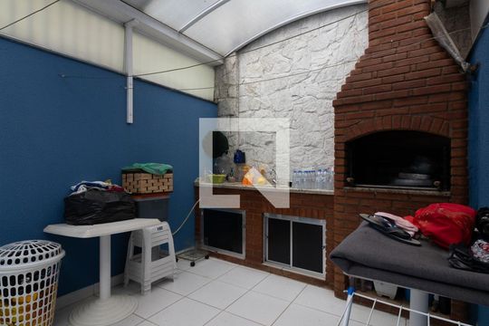 Churrasqueira de casa para alugar com 3 quartos, 107m² em Vila Guilhermina, São Paulo
