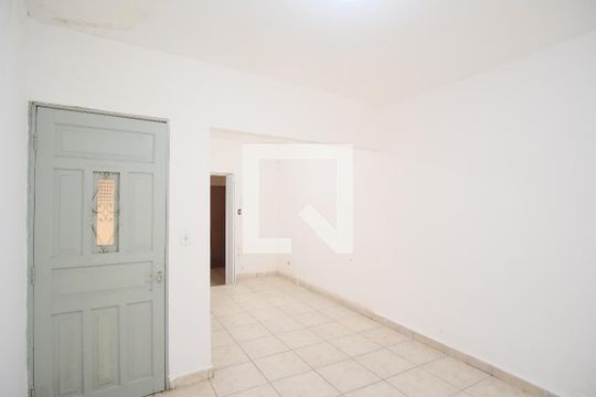 Quarto 1 de casa para alugar com 2 quartos, 356m² em Cidade Mãe do Céu, São Paulo
