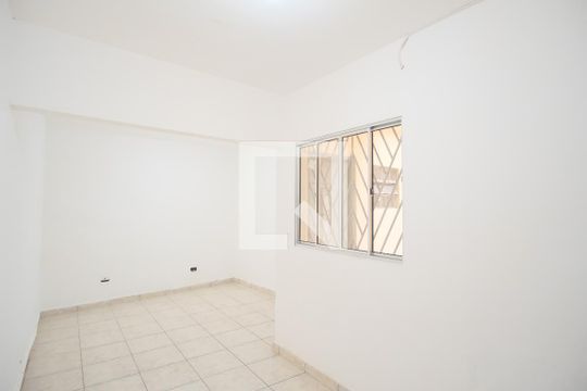 Quarto 1 de casa para alugar com 2 quartos, 356m² em Cidade Mãe do Céu, São Paulo