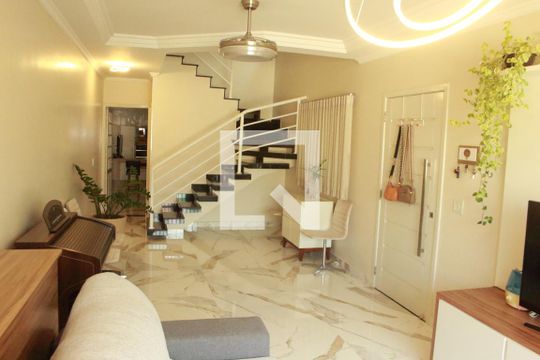 Sala de casa à venda com 3 quartos, 115m² em Chora Menino, São Paulo