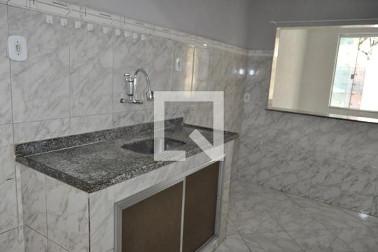 Cozinha de casa para alugar com 2 quartos, 90m² em Engenho de Dentro, Rio de Janeiro