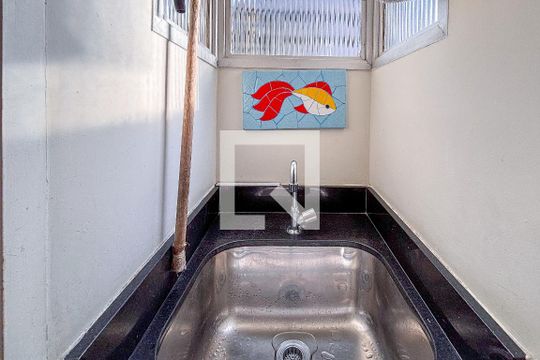 Área de Serviço de apartamento à venda com 3 quartos, 105m² em Cerqueira César, São Paulo
