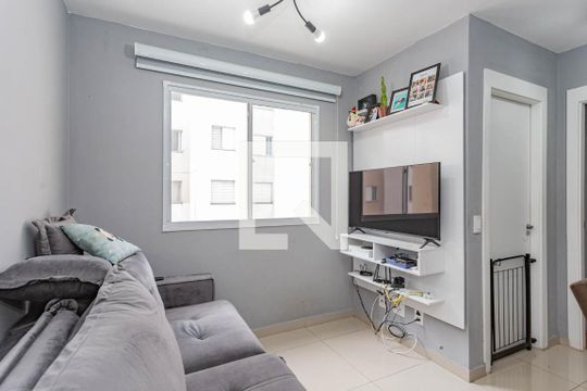 Sala de apartamento à venda com 2 quartos, 40m² em Jardim Santa Emilia, São Paulo