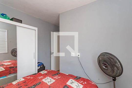 Quarto 1 de apartamento à venda com 2 quartos, 40m² em Jardim Santa Emilia, São Paulo