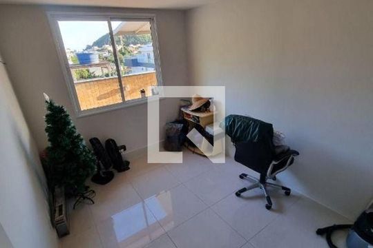 Apartamento à venda com 3 quartos, 160m² em Itaipu, Niterói