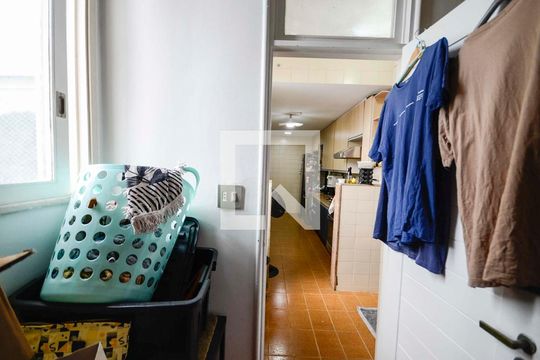 Quarto de Serviço de apartamento à venda com 4 quartos, 160m² em Tijuca, Rio de Janeiro
