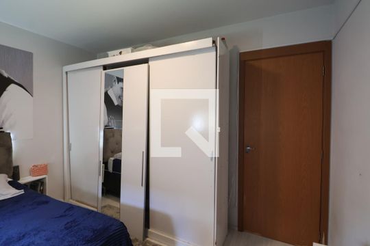 Quarto 2 de apartamento à venda com 2 quartos, 47m² em Olaria, Canoas