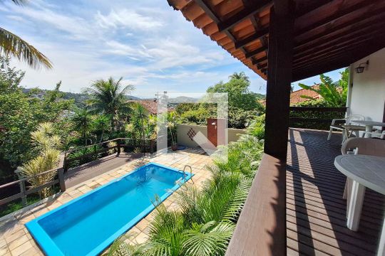 Varanda da Sala de casa de condomínio à venda com 4 quartos, 380m² em Badu, Niterói