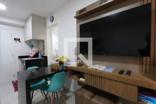 Sala de apartamento à venda com 2 quartos, 34m² em Vila Ema, São Paulo